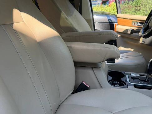 Used 2012 Land Rover LR4 HSE AWD/4WD image 35