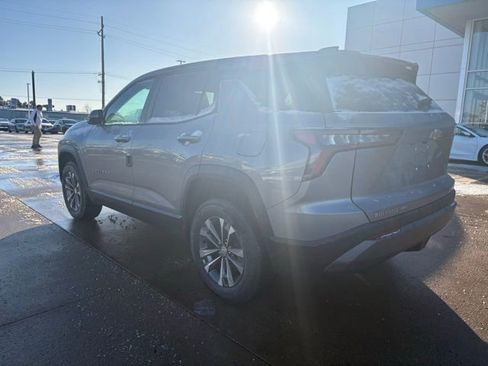 New 2026 Chevrolet Equinox LT image 4