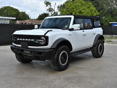 Used 2021 Ford Bronco Outer Banks w/ Sasquatch Package