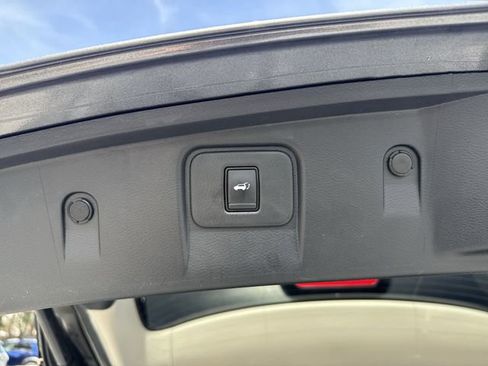 Used 2019 Nissan Murano Platinum image 13