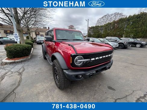 Used 2025 Ford Bronco Badlands AWD/4WD image 1