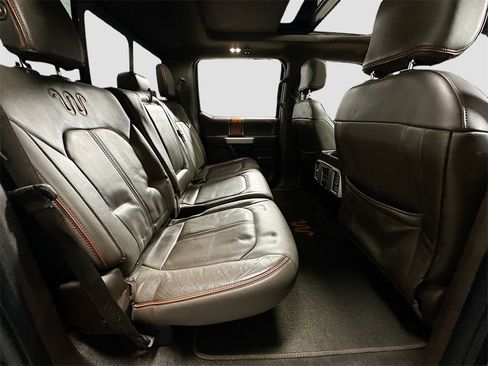 Used 2015 Ford F150 King Ranch image 28