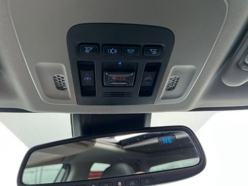 Used 2018 Toyota Camry XSE image 23