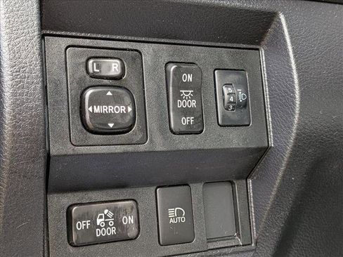 Used 2021 Toyota Tundra SR5 image 7