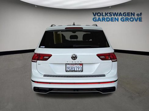 Used 2023 Volkswagen Tiguan SE R-Line FWD image 6