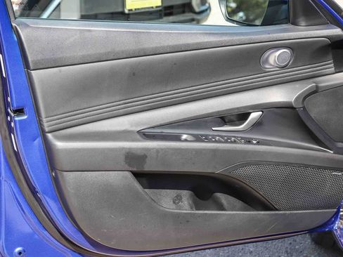 Certified 2023 Hyundai Elantra Limited w/ Cargo Package image 20