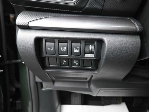 Used 2024 Subaru Forester Premium w/ Pop Package 2 image 10