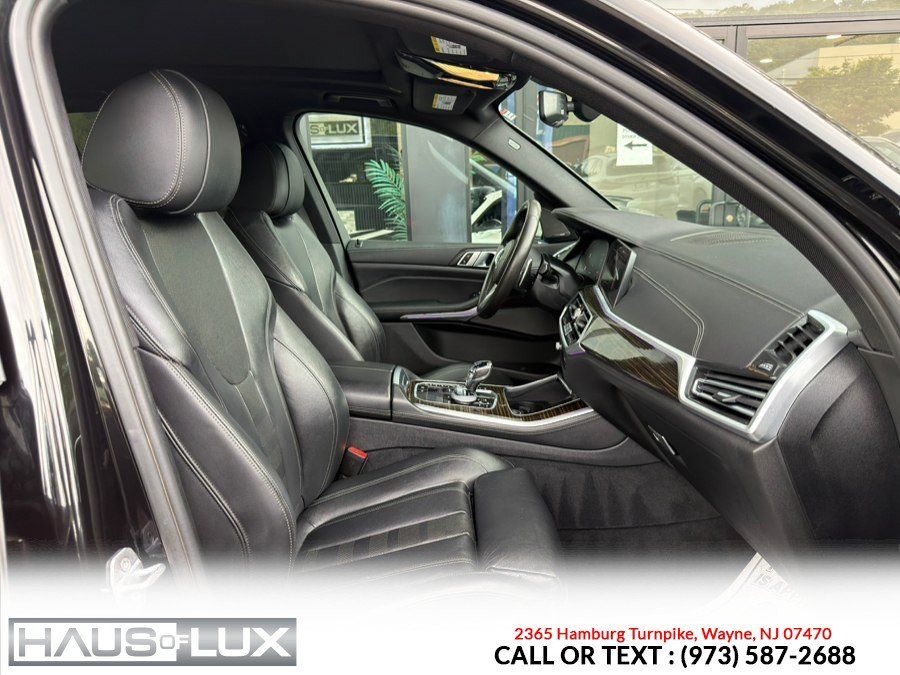 Used 2020 BMW X5 xDrive40i w/ M Sport Package AWD/4WD image 13