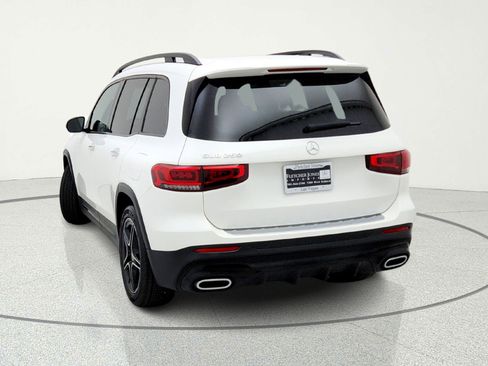 Certified 2023 Mercedes-Benz GLB 250 w/ AMG Line image 6