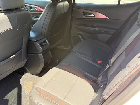Used 2024 Chevrolet Equinox EV RS AWD/4WD image 16