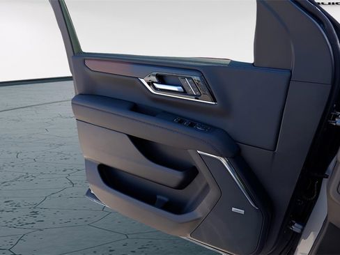 New 2026 GMC Yukon XL Denali w/ Sun & Power Step Package image 19