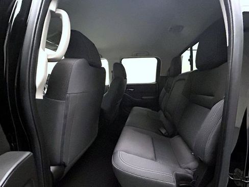 Certified 2025 Nissan Frontier SV AWD/4WD image 19