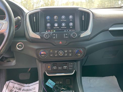 Used 2021 GMC Terrain SLT image 17