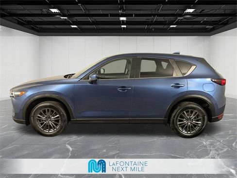 Used 2021 MAZDA CX-5 Touring image 2