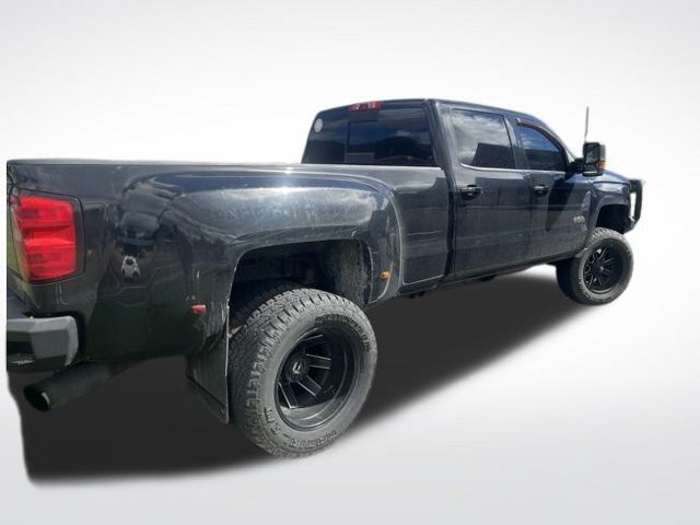 Used 2015 Chevrolet Silverado 3500 High Country w/ Duramax Plus Package AWD/4WD image 11