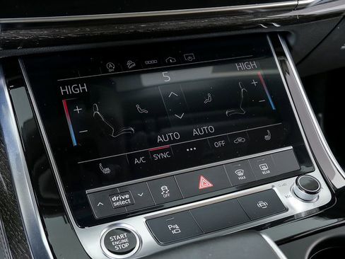 Used 2023 Audi Q7 2.0T Premium Plus w/ Premium Plus Package image 17