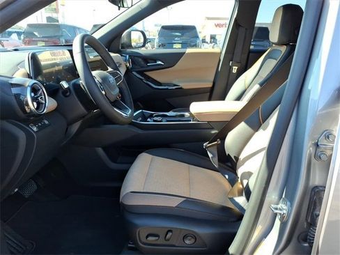 New 2026 Chevrolet Equinox ACTIV image 12