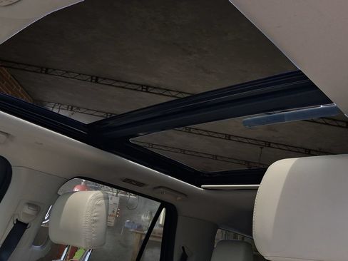 Used 2019 Ford Expedition Max Platinum AWD/4WD image 13