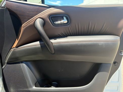 Used 2020 Nissan Armada Platinum w/ Platinum Reserve Package RWD image 42