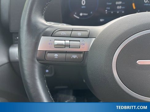 Used 2024 Hyundai Kona Limited image 26