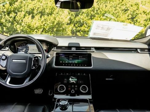 Used 2020 Land Rover Range Rover Velar R-Dynamic S AWD/4WD image 18