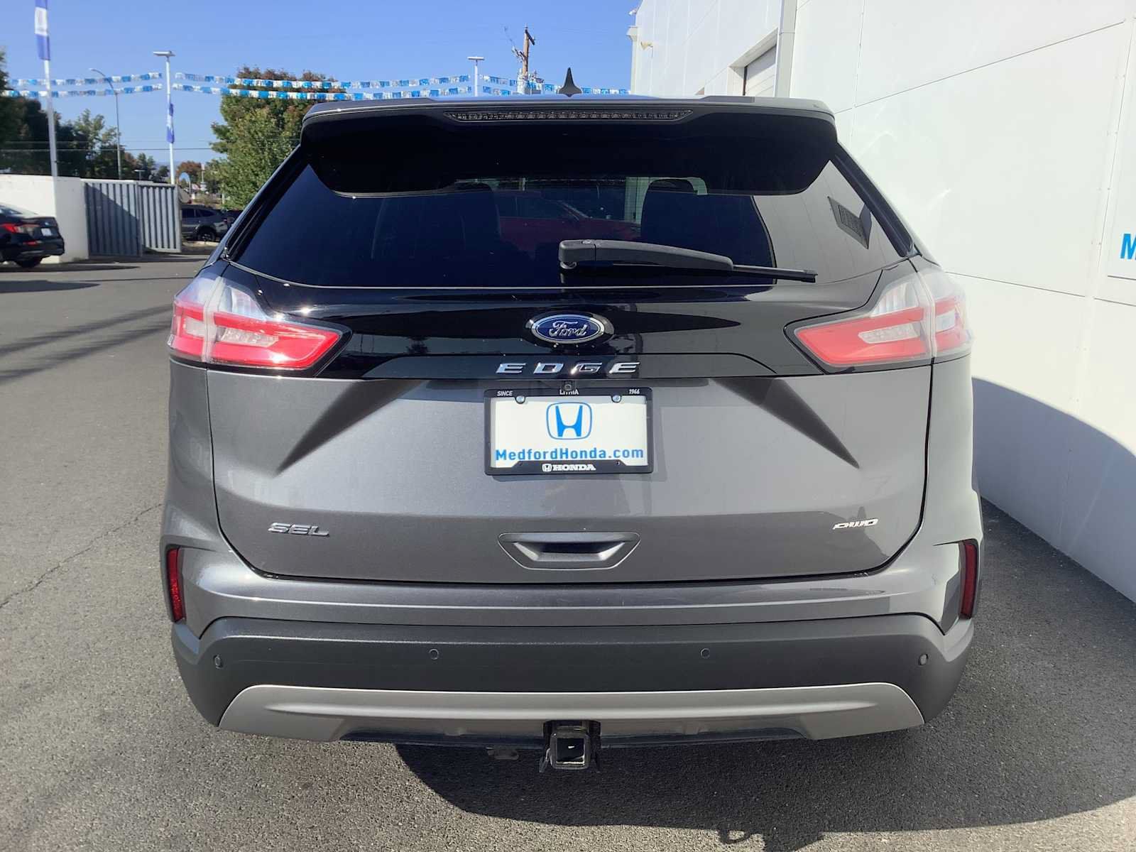 Used 2021 Ford Edge SEL w/ Convenience Package AWD/4WD image 5
