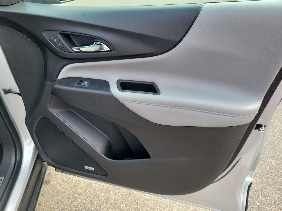 Used 2019 Chevrolet Equinox Premier FWD image 35