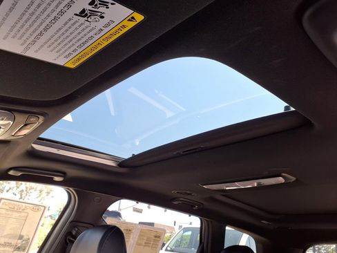 Used 2023 Kia Telluride SX X-Line image 23