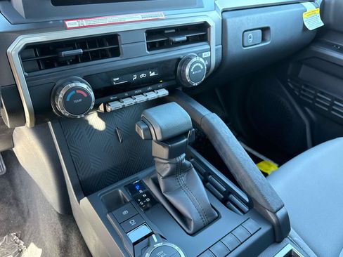 New 2026 Toyota Tacoma SR5 AWD/4WD image 16