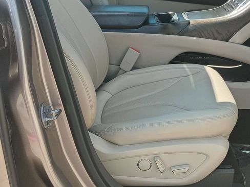 Certified 2023 Lincoln Nautilus AWD w/ Premium Package image 31