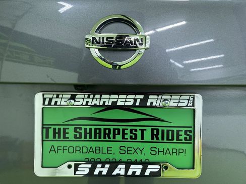 Used 2021 Nissan Versa SV FWD image 12