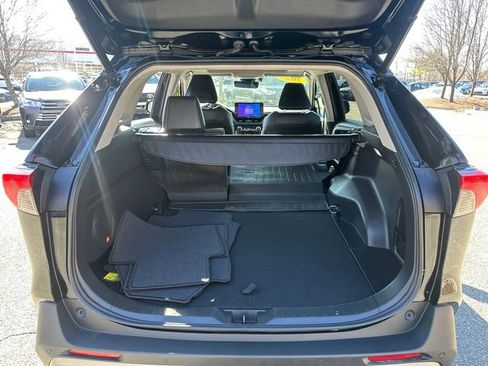 Used 2023 Toyota RAV4 Limited image 14