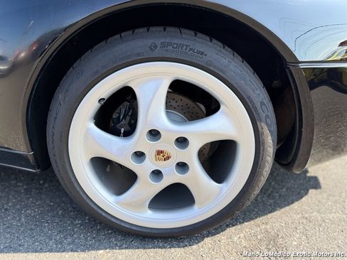 Used 1998 Porsche 911 Carrera RWD image 22