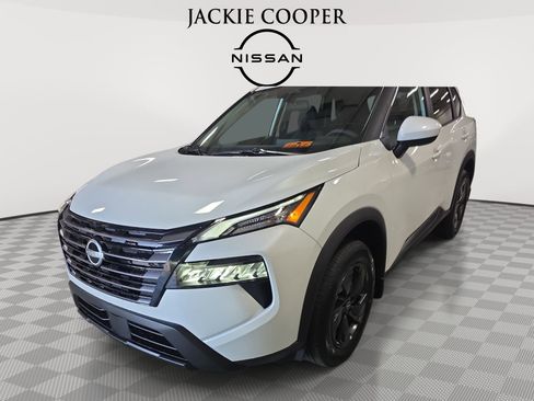 New 2026 Nissan Rogue SV w/ Cold Weather Package image 1