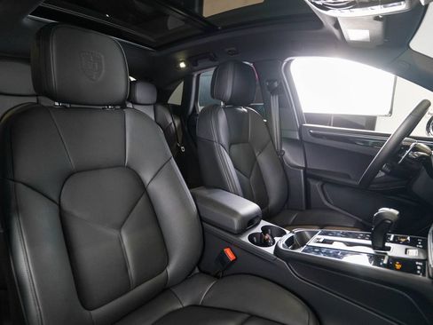 New 2026 Porsche Macan S AWD/4WD image 18