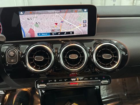 Used 2019 Mercedes-Benz A 220 A 220 image 18