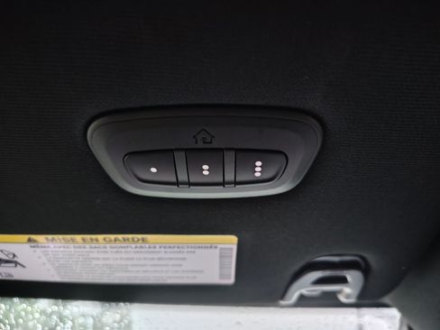 Used 2026 RAM 2500 Laramie AWD/4WD image 39