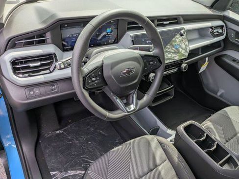 New 2027 Chevrolet Bolt LT FWD image 10