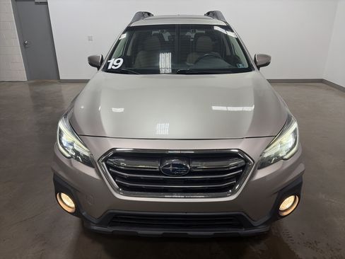 Used 2019 Subaru Outback 2.5i Limited w/ Popular Package #2 AWD/4WD image 40