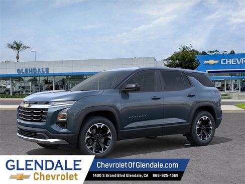 New 2026 Chevrolet Equinox LT w/ Safety and Technology Package image 2