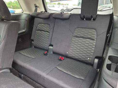 Used 2024 Nissan Pathfinder SV AWD/4WD image 6