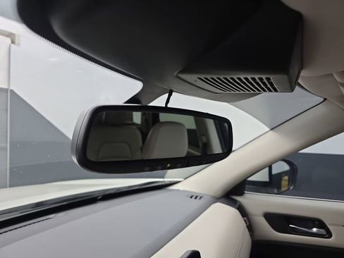 Used 2022 Nissan Pathfinder SL w/ SL Black Package image 42