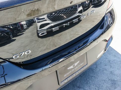Used 2026 Genesis G70 2.5T Prestige RWD image 7