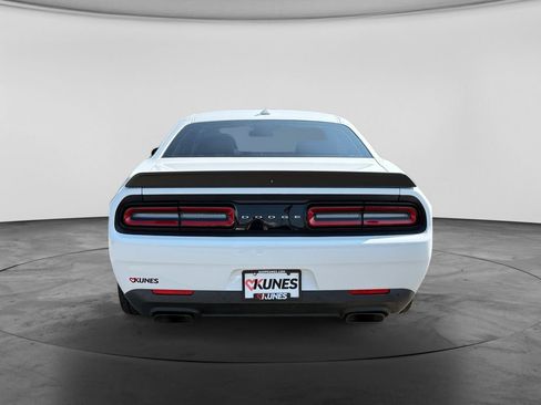 Used 2023 Dodge Challenger SRT Hellcat RWD image 9