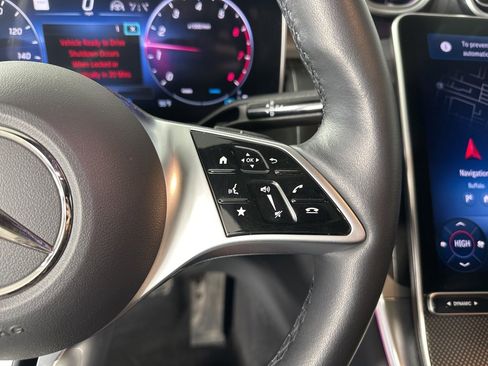 Used 2023 Mercedes-Benz GLC 300 4MATIC image 14