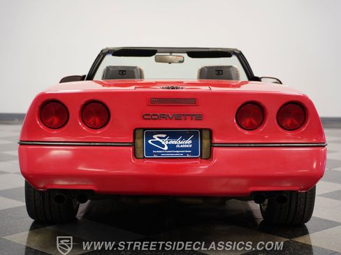 Used 1989 Chevrolet Corvette Convertible image 25