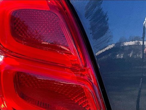 Certified 2022 Chevrolet Trax LT w/ LT Convenience Package image 21