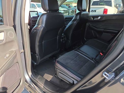 Used 2022 Ford Escape SEL w/ SEL Stealth AWD Package image 20