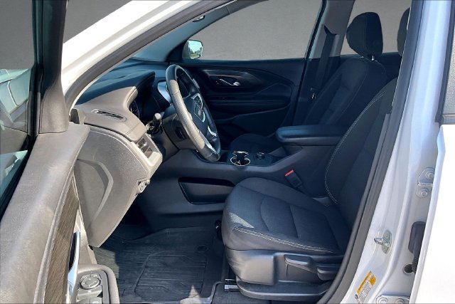 Used 2023 GMC Terrain SLE FWD image 21