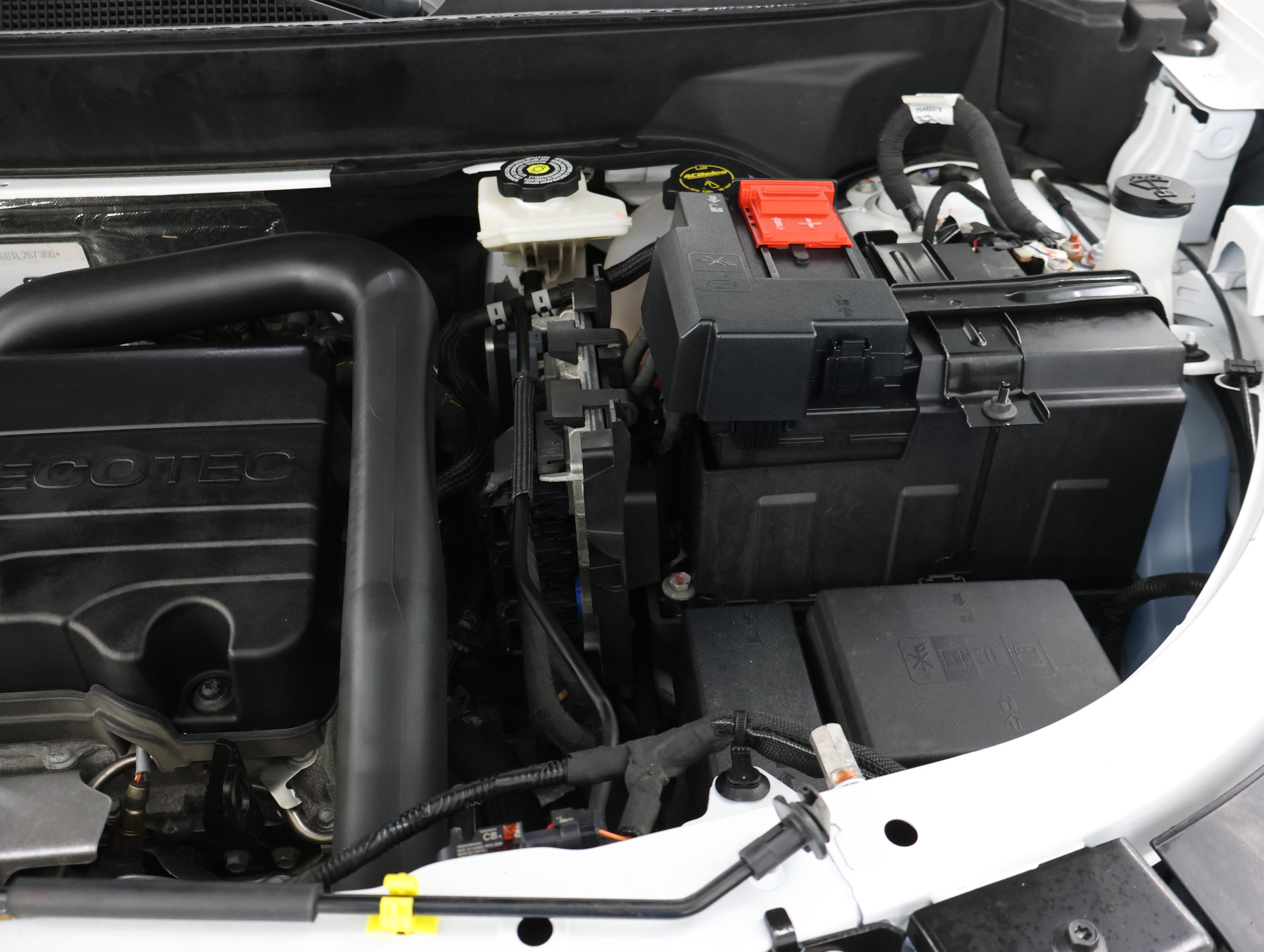 Used 2026 Chevrolet Equinox LT AWD/4WD image 16
